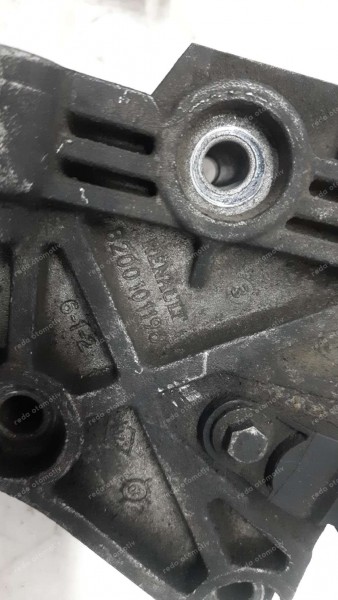 Renault Megane 3 Fluence Silindir Kapak Ön Bağlantı Braketi 8200101196 CP (AA-120)