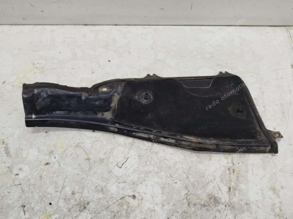 Renault Scenic 2 Ön Göğüs Kapak Sacı 8200645293 SP (EB110)