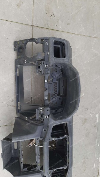 Volkswagen Amorok Torpido Göğüs 2H3857059 2H3857052 HP CP (HC-130)