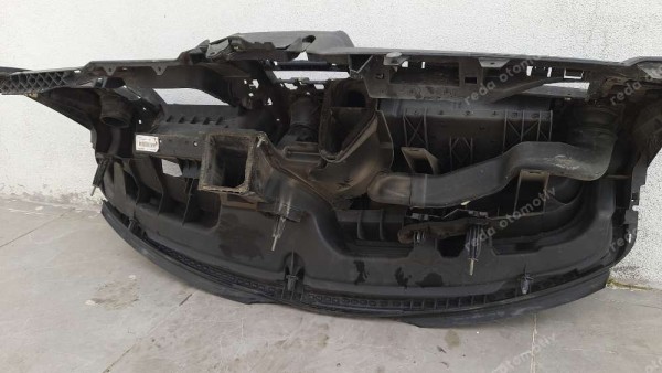 Peugeot Partner Tepee Torpido Göğüs 9644457877 HP CP (HC-130)