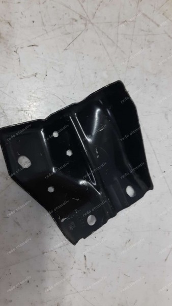 Opel Astra H Ön Çamurluk Braketi Sol GM Orj 93180451 YP (EB-126)