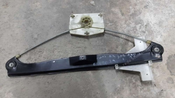 Audi A3 Sağ Cam Kriko Mekanizması CP (DE-110)