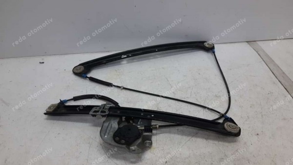 BMW X5 E53 SUV için Sağ Ön Cam Kaldırma Mekanizması 8254912 E 8243804 S CP (DE-110)