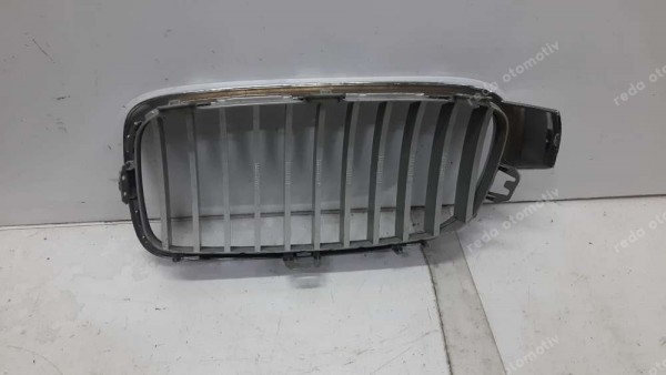 BMW 3 GT F30 F31 F35 F80 F34 için Sağ Ön Izgara 51137255412 HP CP (JC-130)