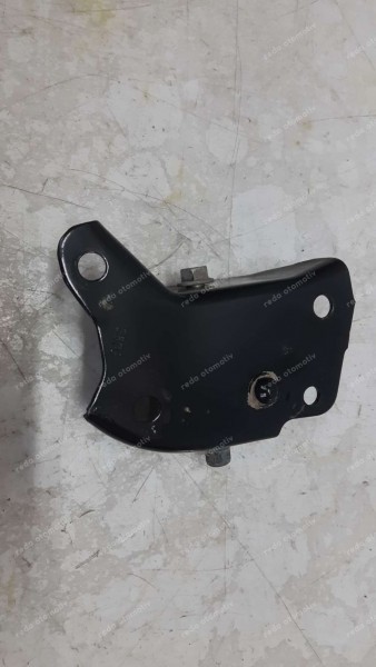 Renault Symbol Arka Dingil Bağlantı Ayağı Sol SP (EB-127)
