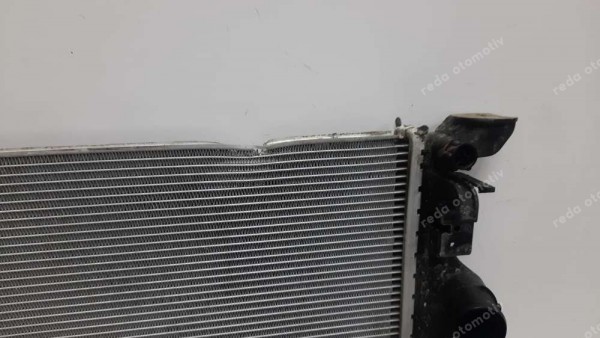 Renault Megane 4 Su Radyatörü 214100358R HP SP (JE-120)