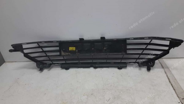 Renault Megane 4 Ön Tampon Orta Izgara 622543808R HP SP (HD-120)
