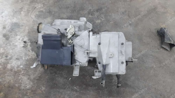 Toyota Corona Kalorifer Kutusu  87150-20761 87130-20380 HP CP (GC-140)