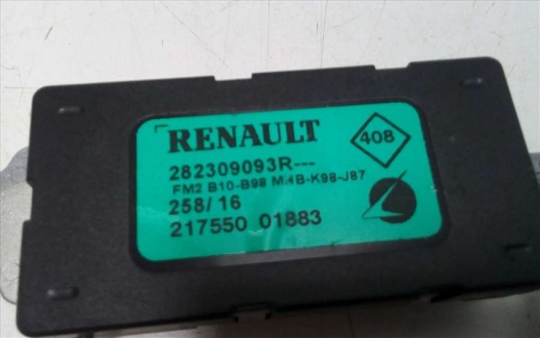 Renault Clio 4 Captur Amplifikatör Anten Ggüçlendirici A.Ü. YP [D-E-120]