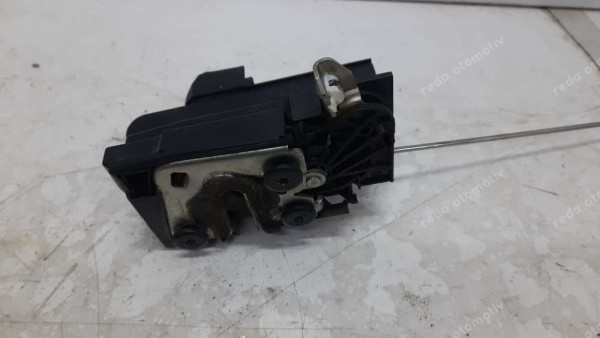 Dacia Jogger Renault Taliant Sağ Arka Kapı Kilidi 825020994R SP (EE-125)