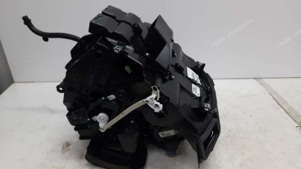 Renault Megane 4 Kalorifer Kutusu 272106529R 272106529R SP (AE-130)