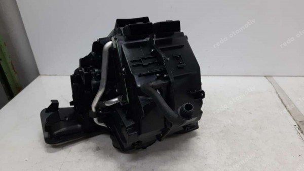 Renault Megane 4 Kalorifer Kutusu 272106529R 272106529R SP (AE-130)