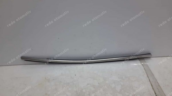 Renault Clio 5 Sağ Arka Kapı Dış Sıyırıcı Fitil (Nikelaj Krom) SP (KH-120)