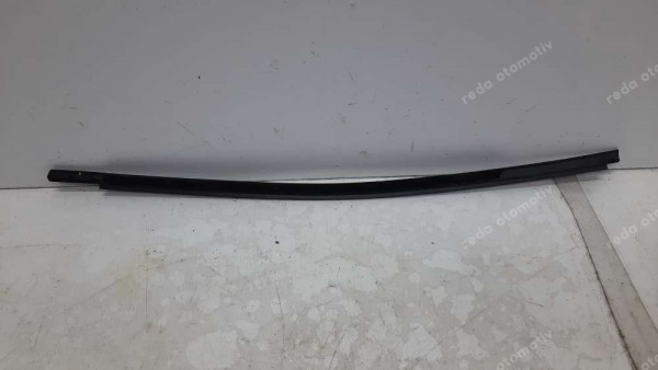 Renault Clio 5 Sağ Arka Kapı Dış Sıyırıcı Fitil (Nikelaj Krom) SP (KH-120)