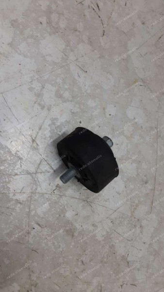 Hyundai Tucson Ön Amortisör Dengeleyici Takozu 54699-N7000 SP YP (EA-111)