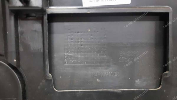 Renault Megane 4 Arka Bagaj Kapak Bandı 848109140R 848100212R SP(IC-130)
