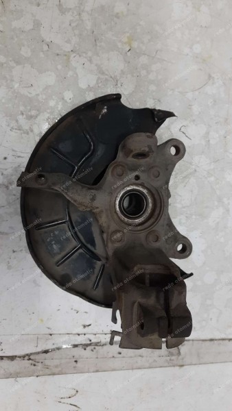 Volkswagen Jetta Sağ Ön Taşıyıcı 5C0256 SP (IB-120)