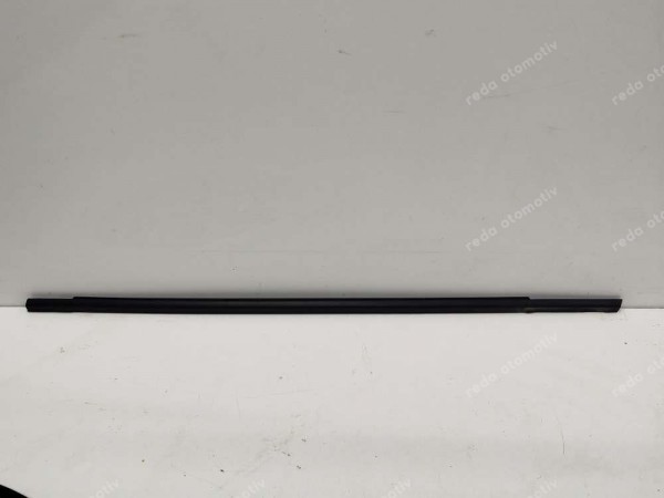 Hyundai İ20 Sol Ön Kapı Dış Sıyırıcı Fitil  82210-Q0010 SP YP (JD-120)