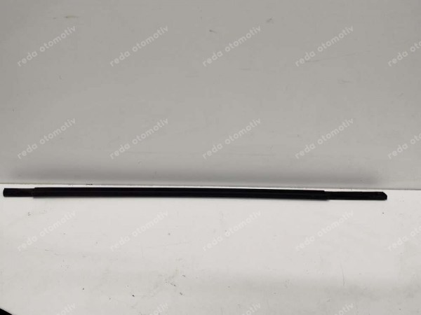 Hyundai İ20 Sol Ön Kapı Dış Sıyırıcı Fitil  82210-Q0010 SP YP (JD-120)