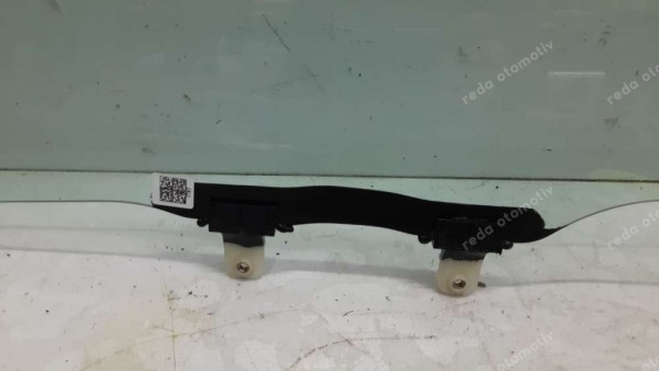 Hyundai İ20 Sol Ön Kapı Camı Orj 82410-Q0000 CP (MA-120)
