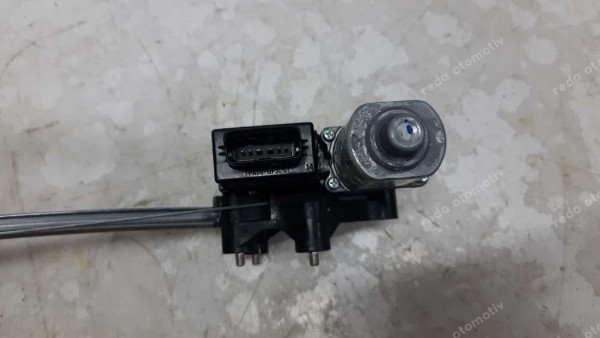 Hyundai İ20 Sol Ön Cam Krikosu Orj 82401-Q0530 SP YP (DF-127)