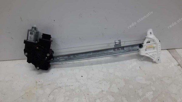 Hyundai İ20 Sol Ön Cam Krikosu Orj 82401-Q0530 SP YP (DF-127)