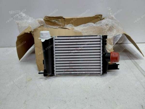 Renault Clio 4 Captur Logan Sandero 2 Turbo Soğutucu Radyatörü İntercooler 0.9 TCE 144963014R YP (DC120)