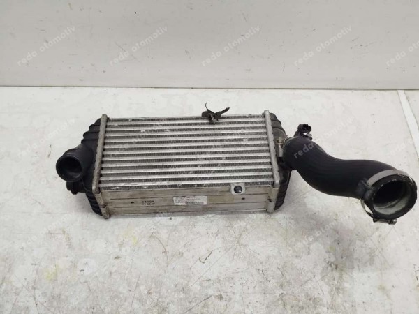 Hyundai İ30 İ20 Accent Blue İntercooler Soğutucu Turbo Radyatörü 28271-2A640 CP (DD120)