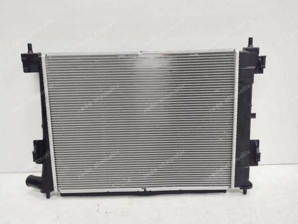 Hyundai İ20 Bayon Motor Su Radyatörü Orj 25310-Q0000 SP (DF120)