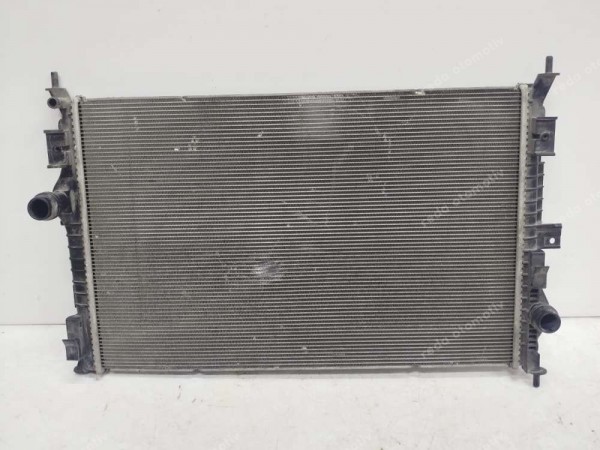 Peugeot 3008 5008 Motor Su Radyatörü 9675747980 CP (DH120)