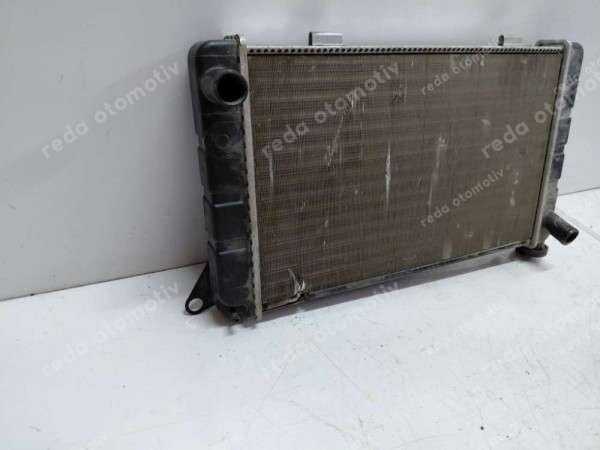 Renault R12 Toros Motor Su Radyatörü AMB.7702247461 CP (DE120)