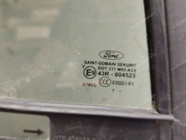 Ford Focus 4 Sağ Arka Kapı Kelebek Camı Kılavuz Nikelaj JX7B-A25824-C CP (KA120)