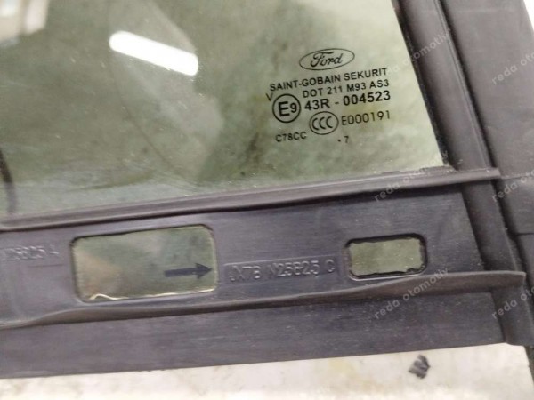 Ford Focus 4 Sağ Arka Kapı Kelebek Camı Kılavuz JX7B-N25825-C CP (KC120)