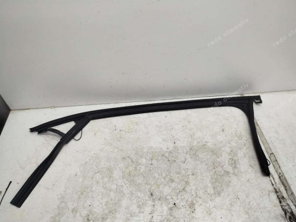Ford Focus 4 Sol Ön Kapı Cam Oluk Fitili 18> JX7B-A21511-BE CP (JB130)