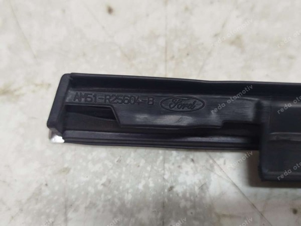 Ford C-Max Sağ Arka Dış Sıyırıcı Fitil AM51-R25604-B Krom CP (KF124)