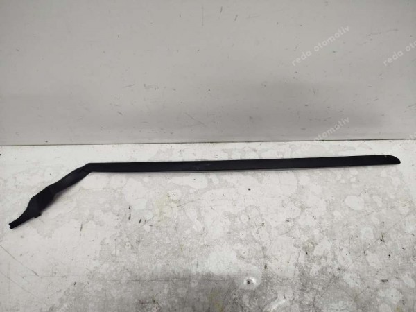 Ford Focus 4 Ön Cam Çıtası Sağ Kaplama JX7B-A03194 CP (KG120)