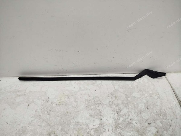 Ford Focus 4 Ön Cam Çıtası Sol Kaplama JX7B-A03195 CP (KG120)