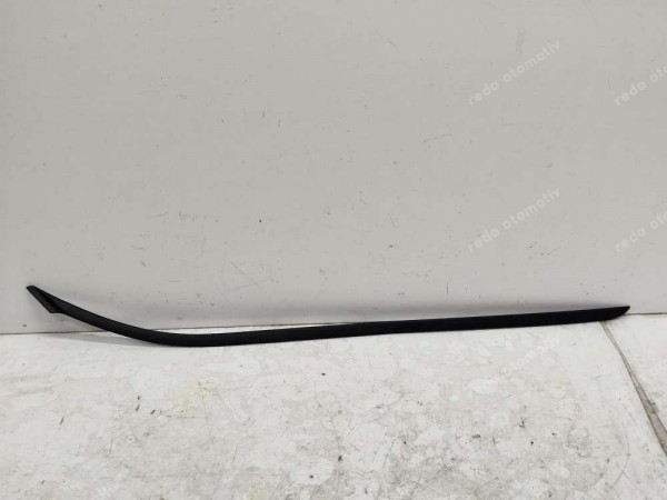 Ford C-Max Ön Cam Çıtası Sol Kaplaması AM51-R03195 CP (KG120)