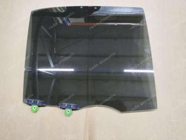 Toyota Yaris Cross Sol Arka Cam 68104-0D021 SP (LB140)
