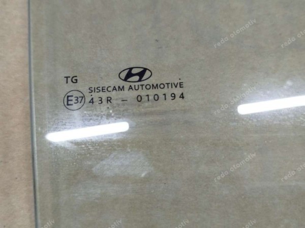 Hyundai Bayon İ20 Sağ Arka Kapı Camı 83420-Q0010 SP (LB142)