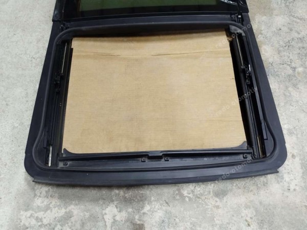 Renault Clio 3 Açılır Cam Tavan Sunroof 7701208809 YP (LC130)