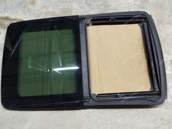 Renault Clio 3 Açılır Cam Tavan Sunroof 7701208809 YP (LC130)
