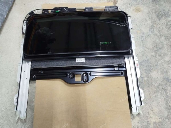Hyundai Staria Sunroof Ön Cam Şase Perde Komple 61600-CG000YGU SP HP (LC130)