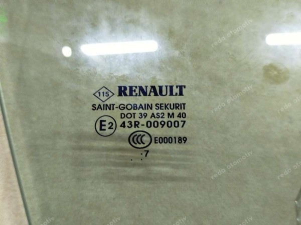 Renault Zoe Sağ Ön Kapı Camı 803007143R YP (LA150)