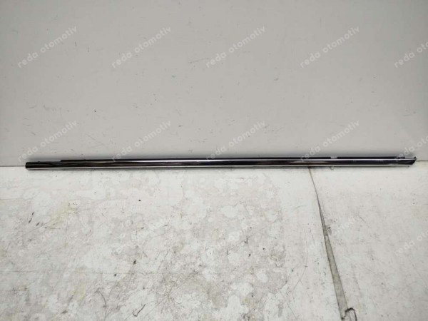 Ford Focus 4 18> Sol Ön Cam Dış Sıyırıcı Fitil (Nikelaj) D1M1B CP (KF125)