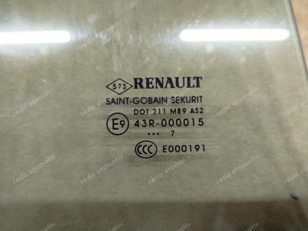 Renault Megane 2 Sw Sağ Arka Kapı Kelebek Camı 8200120604 CP (LC121)
