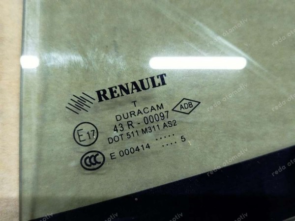 Renault Megane 3 Sol Arka Sabit Kelebek Camı 822210006R CP (LC121)