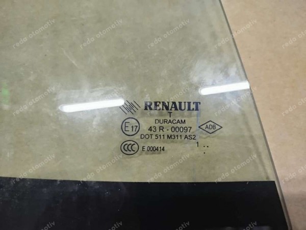 Renault Megane 3 Sağ Arka Sabit Kelebek Camı 822200013R CP (LC121)