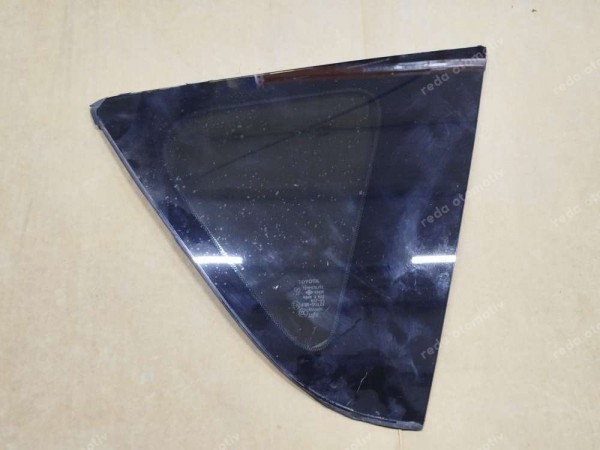 Toyota Rav 4 08-16 Sağ Arka Küstod Kelebek Camı  62710-42270 CP (LC121)
