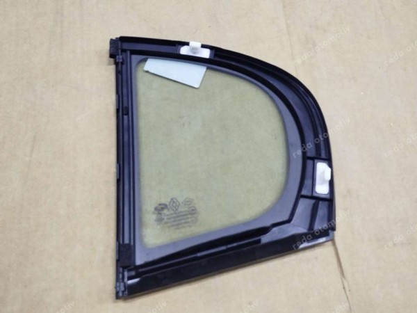 Renault Latitude Sağ Arka Kapı Kelebek Camı 822200008R CP (LC121)